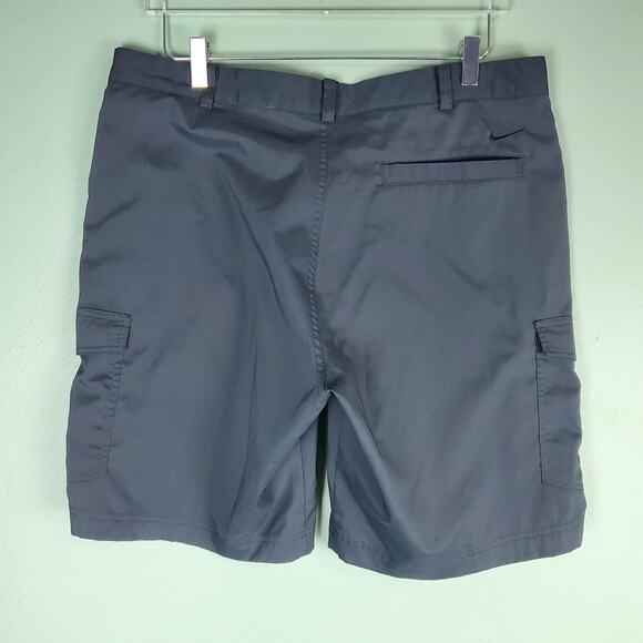 Nike Golf Men's Dri-Fit Cargo Shorts Size 36 - Picture 2 of 6